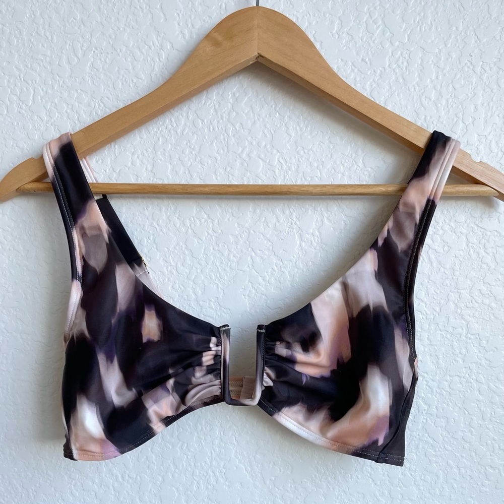 SHADE & SHORE Black and Pink Bikini Top Women's Size M (8-10)